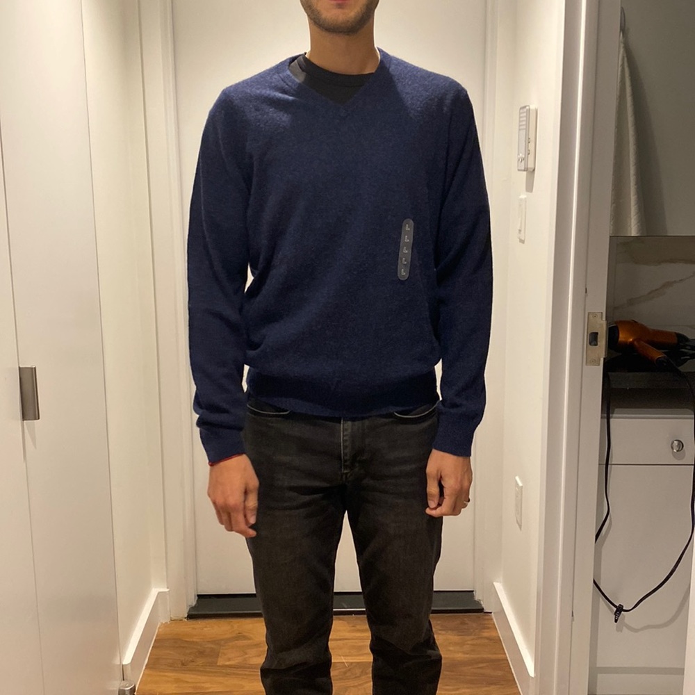 Uniqlo cashmere sweater